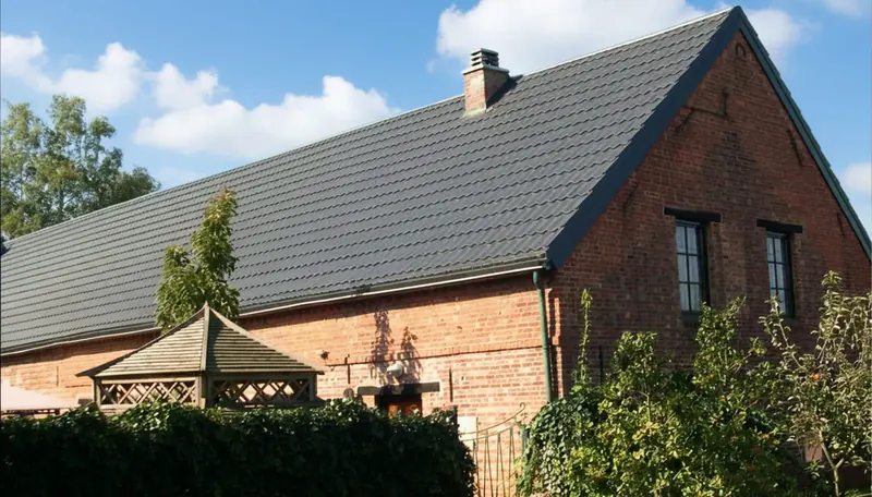Bauernhaussanierung in Hechtel-Eksel, Belgien, mit DECRA Elegance